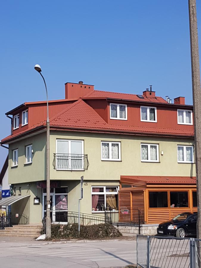 Roadway Hostel Kielce Luaran gambar